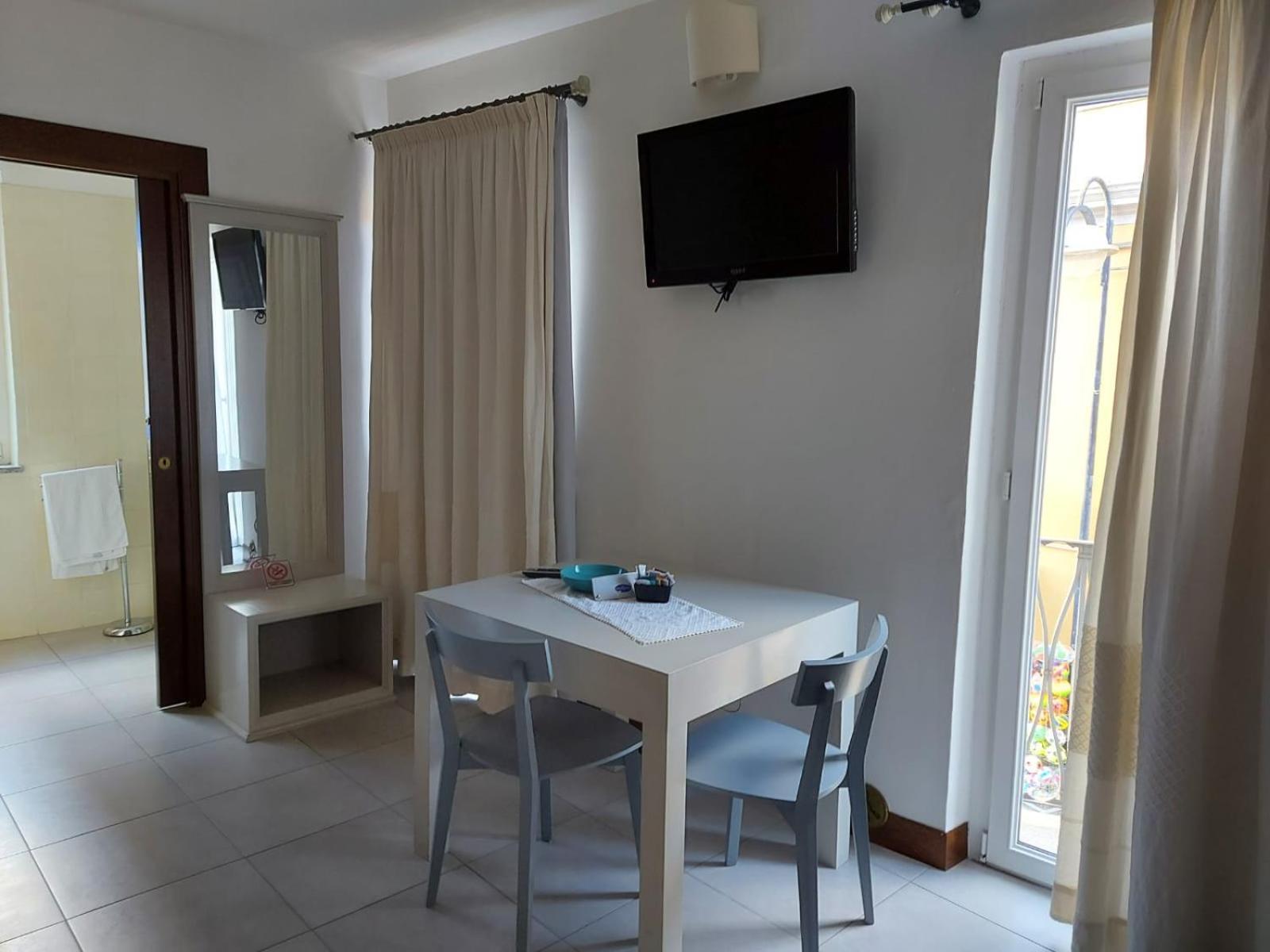 Albergo Residenziale La Corte Tortolì Buitenkant foto