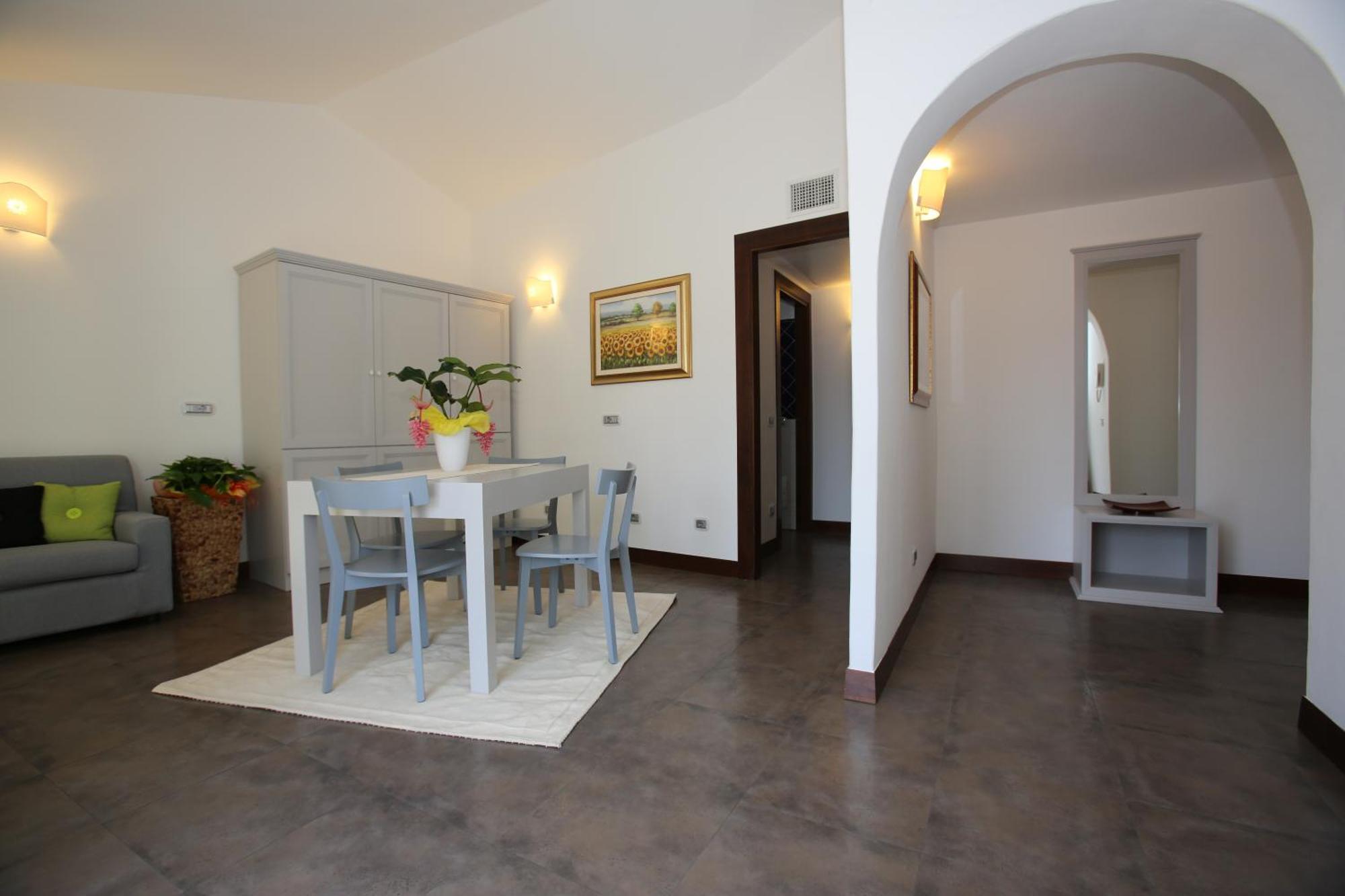 Albergo Residenziale La Corte Tortolì Buitenkant foto
