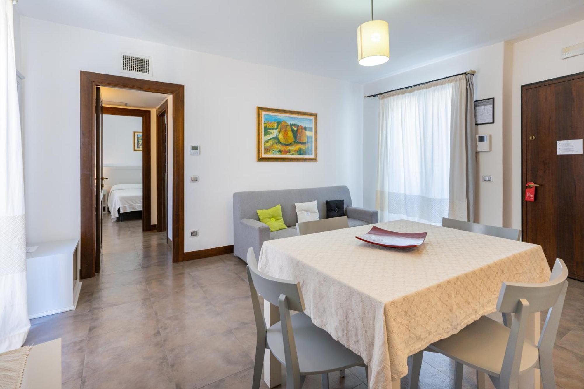 Albergo Residenziale La Corte Tortolì Buitenkant foto