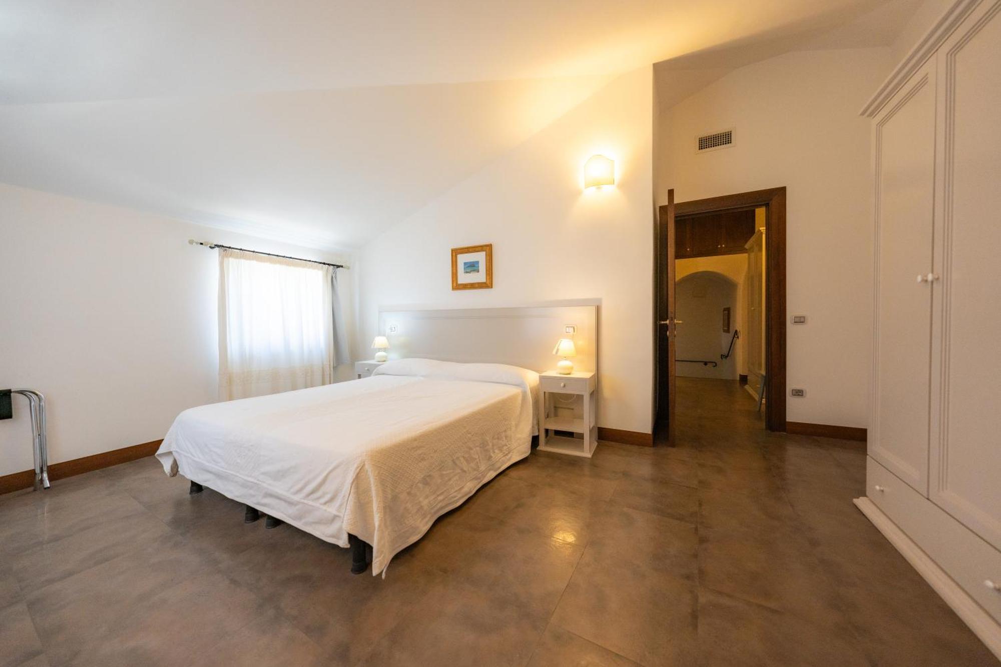 Albergo Residenziale La Corte Tortolì Buitenkant foto
